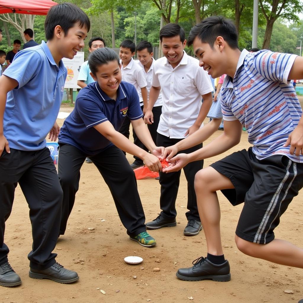 Học sinh THPT Gia Định tham gia hoạt động về Đấu Trường Doa