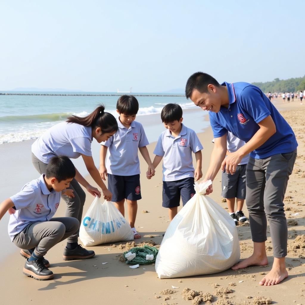 Học sinh THPT Gia Định tham gia dọn dẹp vệ sinh bãi biển