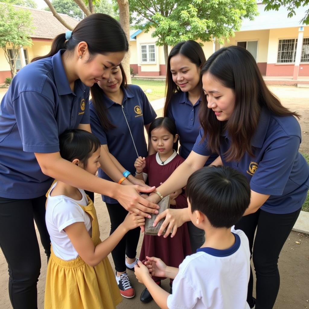 Học sinh trường THPT Tiền Phong tham gia hoạt động xã hội