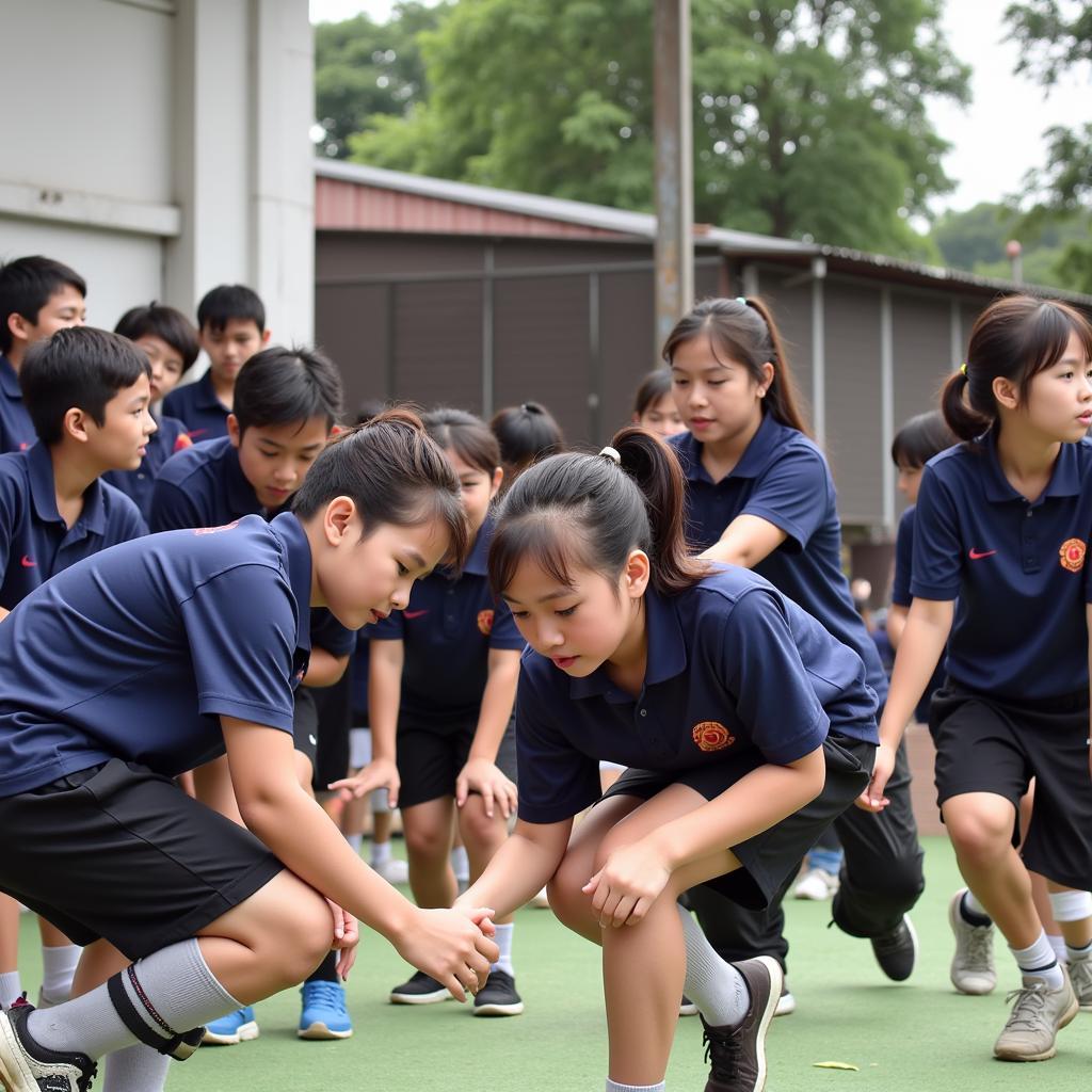 Học sinh trường THPT Hiệp Hòa Số 2 tham gia hoạt động ngoại khóa